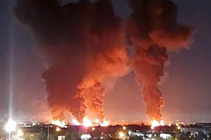 ইরানের দাবি: সৌদি পেট্রোকেমিক্যাল স্থাপনায় ড্রোন হামলা