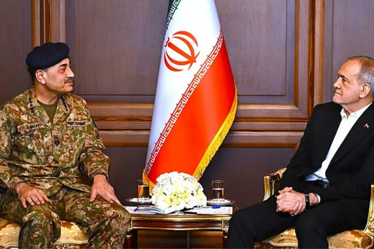 ইরান–যুক্তরাষ্ট্র যুদ্ধবিরতিতে মুনিরের মধ্যস্থতা ভূমিকা