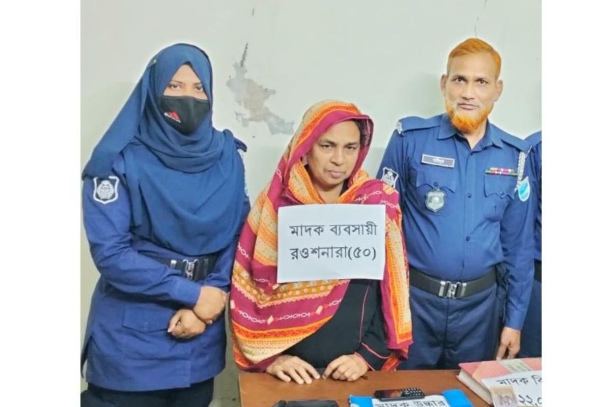 ইয়াবাসহ নারী কারবারি আটক