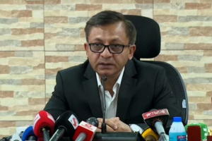 ঋণ শৃঙ্খলা জোরদার, করভিত্তি সম্প্রসারণে বাণিজ্যমন্ত্রীর তাগিদ
