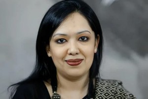 এনসিপিতে যোগ দেওয়ার গুঞ্জন নিয়ে মুখ খুললেন রুমিন ফারহানা
