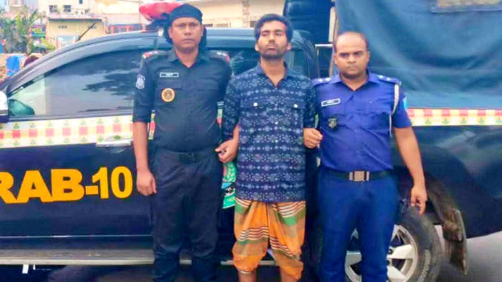 কোদাল হামলায় তিনজন নিহত ফরিদপুর কোদাল হামলায় তিনজন নিহত ফরিদপুর