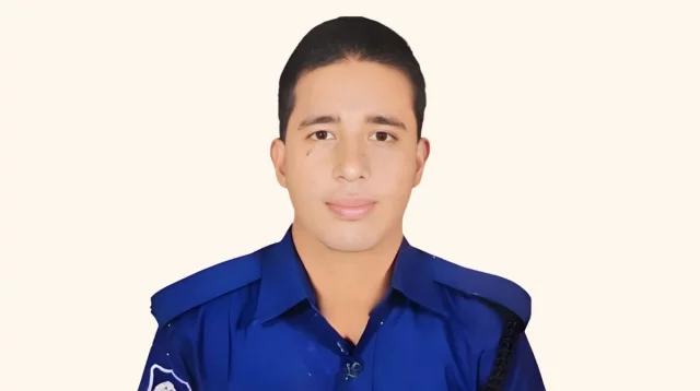 খুলনায় দায়িত্বরত অবস্থায় নিজের গুলিতে রেলওয়ে পুলিশ কনস্টেবলের মৃত্যু খুলনায় দায়িত্বরত অবস্থায় নিজের গুলিতে রেলওয়ে পুলিশ কনস্টেবলের মৃত্যু