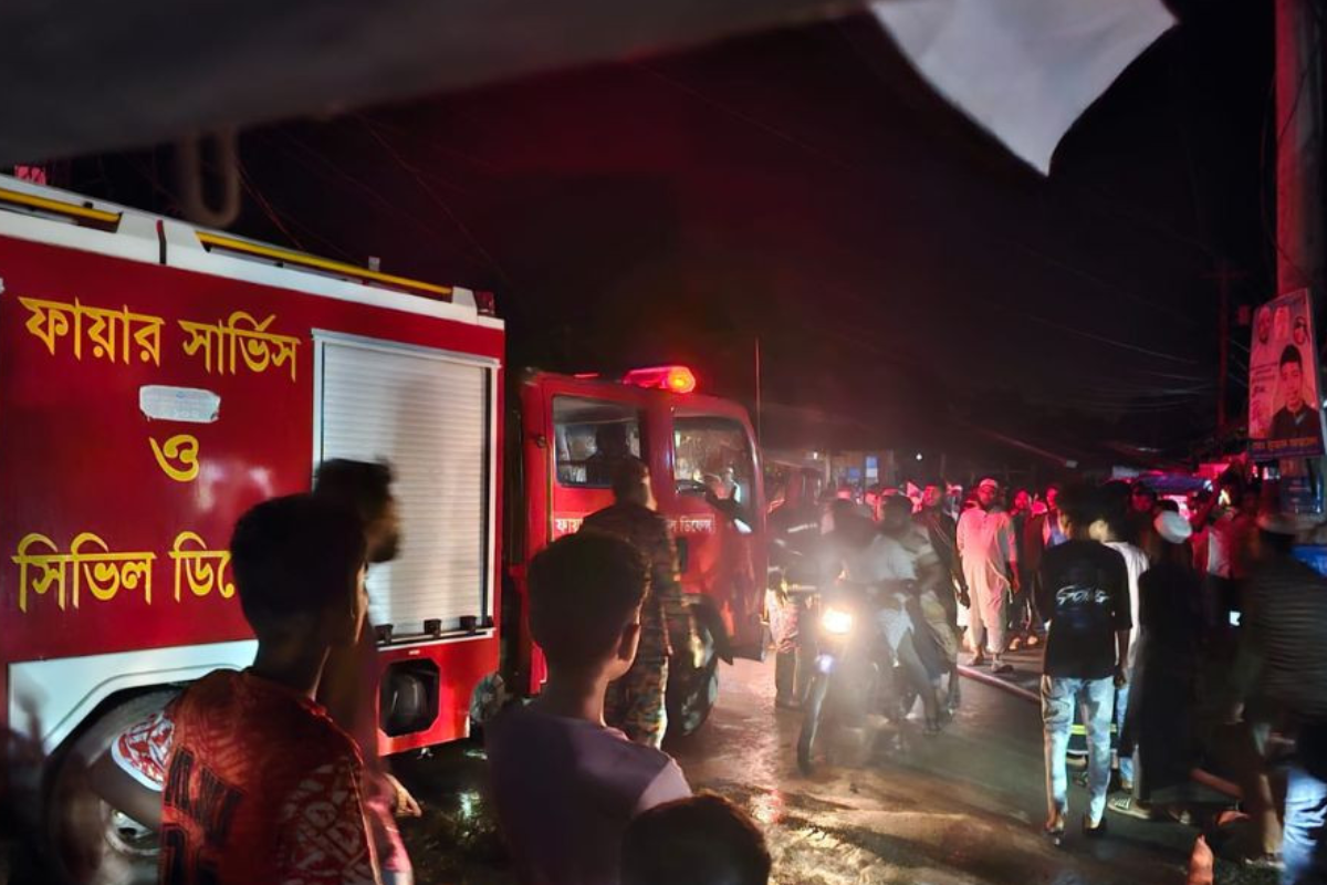গলাচিপায় পেট্রোল শপে আগুন, এক ব্যক্তি দগ্ধ আহত