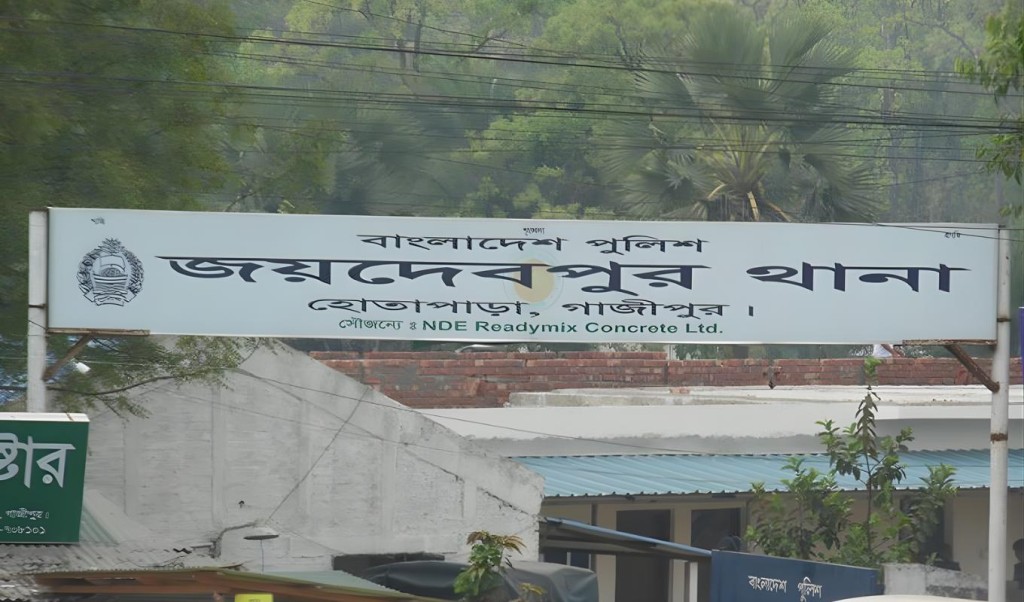 গাজীপুরে গৃহকর্ত্রীকে হত্যা গাজীপুরে গৃহকর্ত্রীকে হত্যা