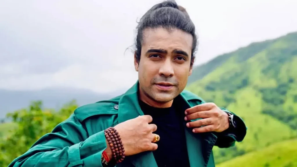 গোপনে বিয়ে করলেন জুবিন নটিয়াল গোপনে বিয়ে করলেন জুবিন নটিয়াল