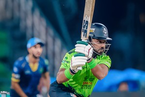 চোটে পিএসএল শেষ পারভেজের যাত্রা