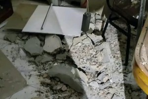 জগন্নাথ বিশ্ববিদ্যালয়ে ছাদ ধস: দুই শিক্ষার্থী আহত