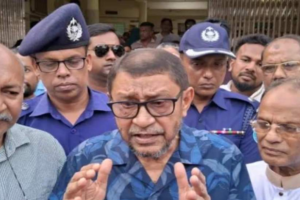 টিকা সংকট নিয়ে মন্তব্যে স্বাস্থ্য কর্মকর্তাকে প্রত্যাহার ঘোষণা