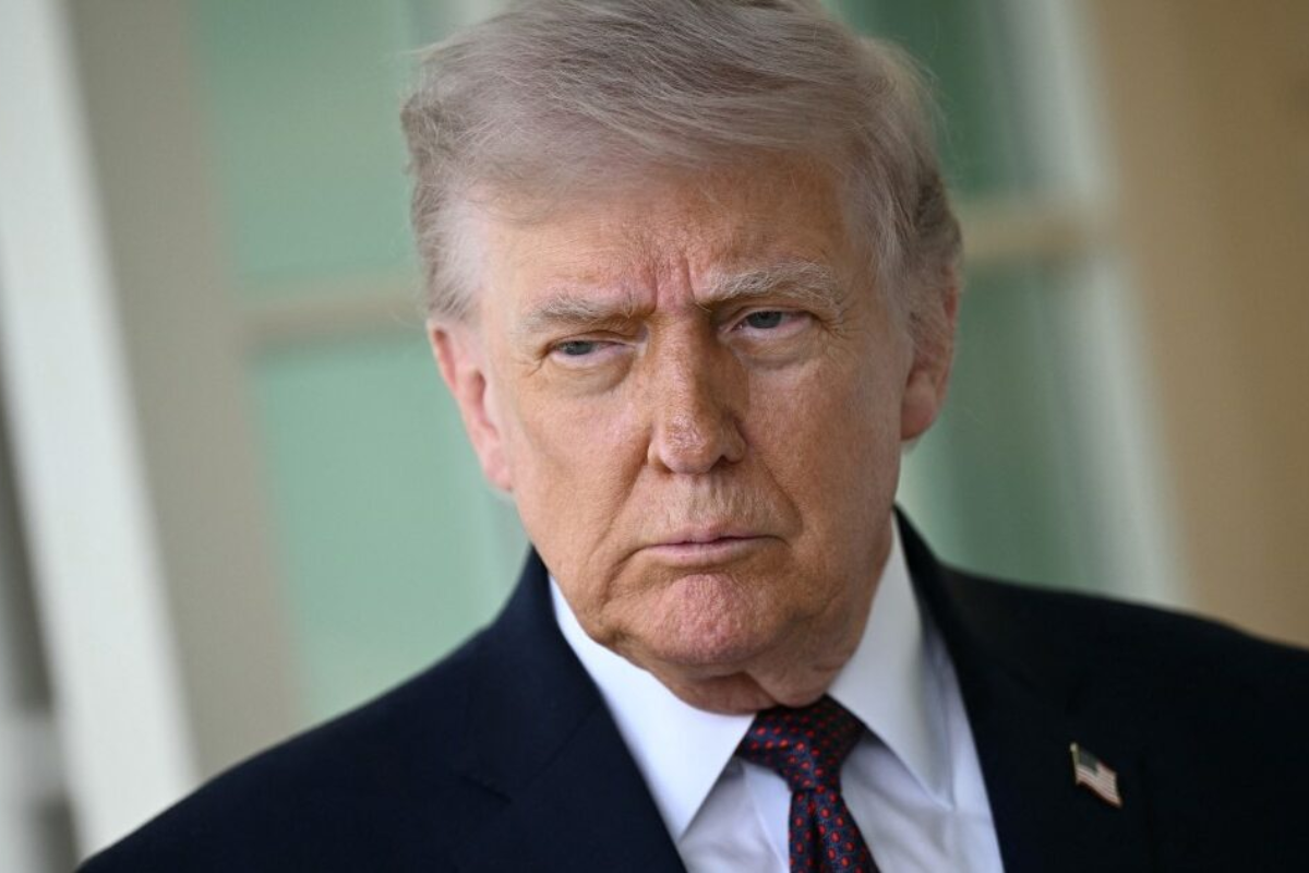 ট্রাম্পের হুমকিতে যুক্তরাজ্য-যুক্তরাষ্ট্র বাণিজ্য চুক্তি সংকটে