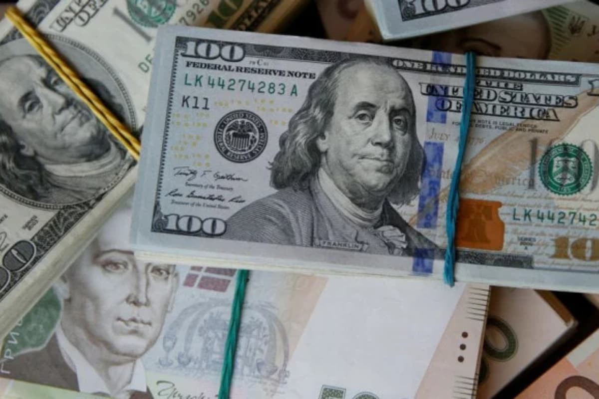 ডলার বাজারে কঠোর সতর্কবার্তা