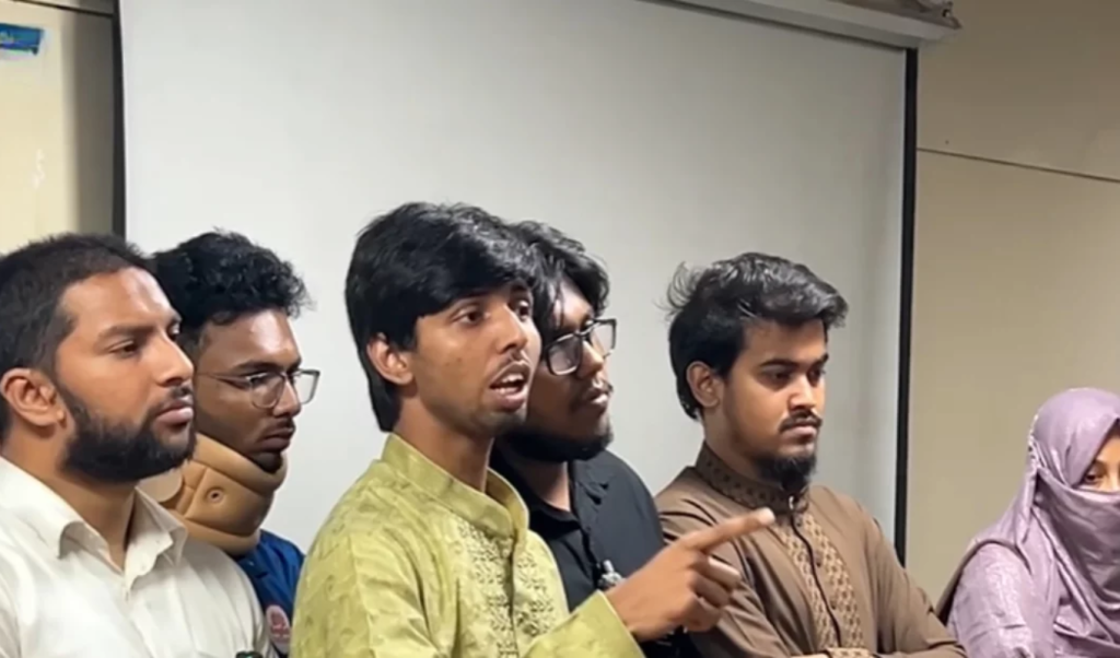ডাকসু নেতাদের ওপর হামলার বিচার ৫০ বছর পরেও হবে মুসাদ্দিক ডাকসু নেতাদের ওপর হামলার বিচার ৫০ বছর পরেও হবে: মুসাদ্দিক