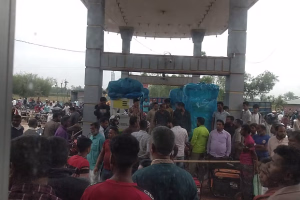 পাম্পে অপেক্ষায় কৃষকের মৃত্যু
