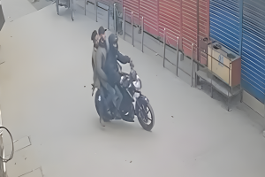 ফতুল্লায় ছিনতাই, শনাক্ত হলেও ধরাছোঁয়ার বাইরে