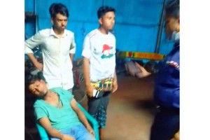 ফতুল্লায় ভুয়া ডিবি পরিচয়ে গুলিবর্ষণ