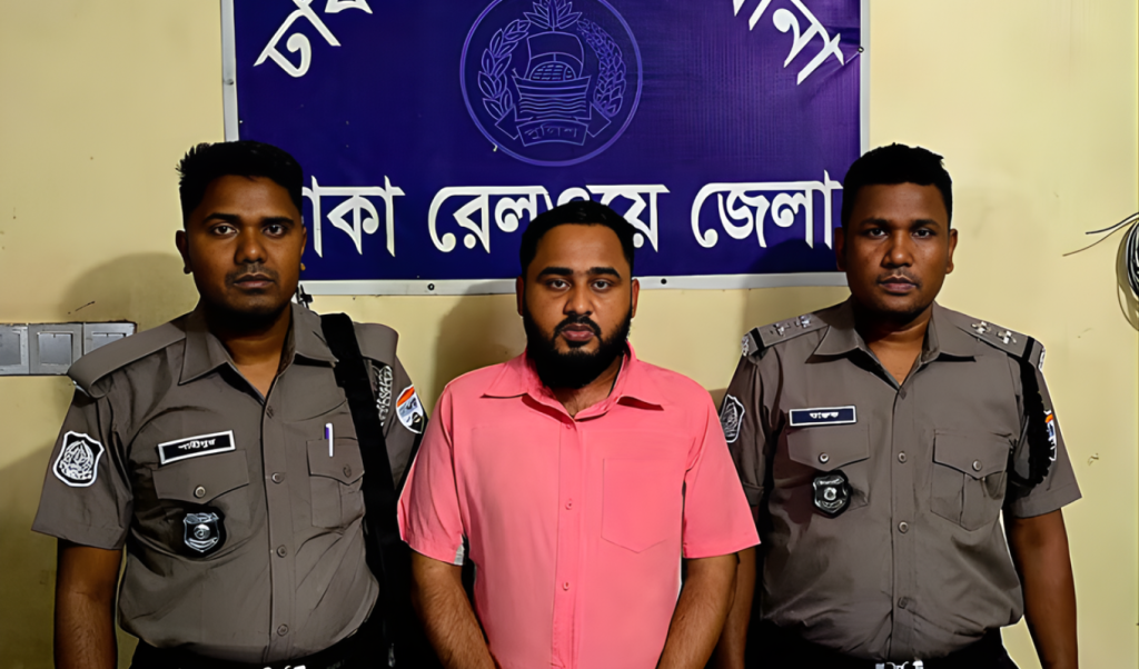 ফেসবুকের জাল টিকিট চক্রের হোতা গ্রেপ্তার ফেসবুকের জাল টিকিট চক্রের হোতা গ্রেপ্তার