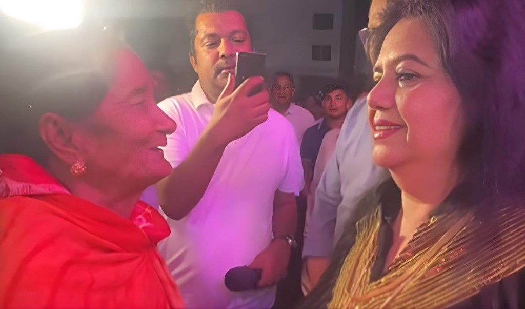 বগুড়ায় সংগীত তারকাদের মিলনমেলা বগুড়ায় সংগীত তারকাদের মিলনমেলা