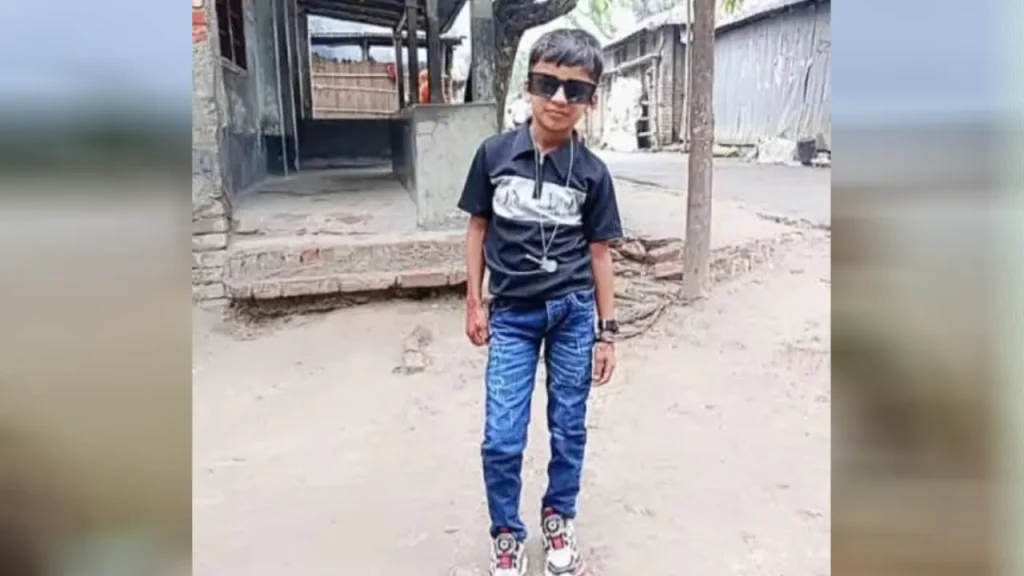 বাবাকে বাঁচাতে ছেলের করুণ মৃত্যু বাবাকে বাঁচাতে ছেলের করুণ মৃত্যু