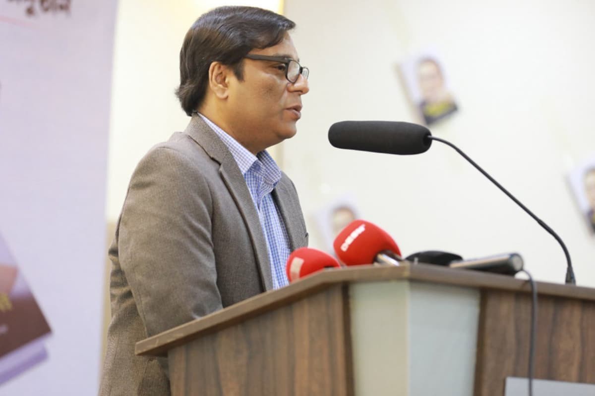 বাসসে ব্যক্তিগত গাড়ি ভাড়ার অভিযোগ পরিচালক ও প্রধান সম্পাদকের