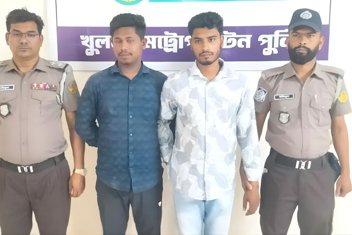 বিদেশি পিস্তলসহ দুই যুবক আটক