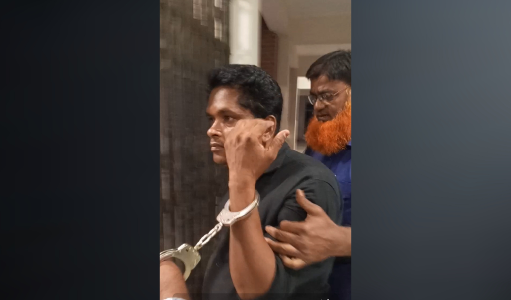 বিদেশে পাঠানোর নামে ৩২ লাখ টাকা আত্মসাৎ মানিকগঞ্জে প্রতারক দম্পতি কারাগারে বিদেশে পাঠানোর নামে ৩২ লাখ টাকা আত্মসাৎ: মানিকগঞ্জে প্রতারক দম্পতি কারাগারে