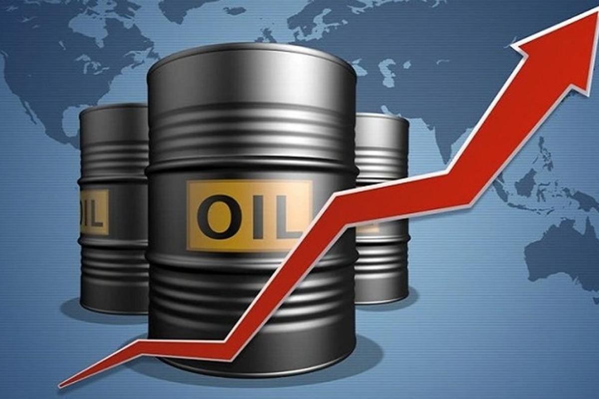 মধ্যপ্রাচ্য সংকটে তেলের দামে ঊর্ধ্বগতি