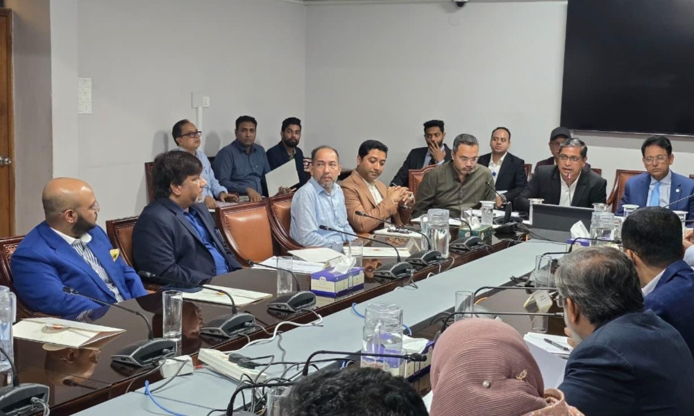 শিক্ষার্থীদের স্কুল সরঞ্জাম বিতরণে সরকারের উদ্যোগ ও বসুন্ধরা গ্রুপের অংশীদারিত্ব