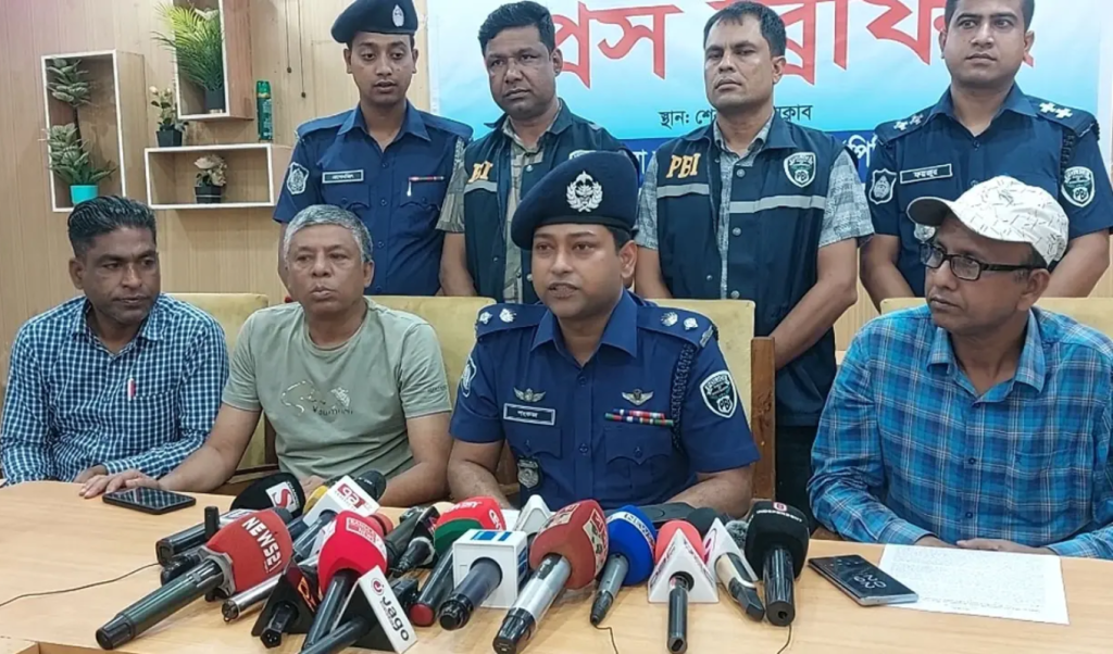 শ্রীবরদীতে নারীর হত্যার রহস্য ৪৮ ঘণ্টায় উদ্ঘাটিত শ্রীবরদীতে নারীর হত্যার রহস্য ৪৮ ঘণ্টায় উদ্ঘাটিত