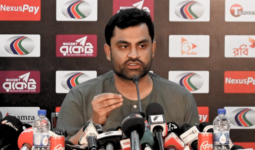 সাবেক তিন অধিনায়কের আইনি জটিলতা ও ক্রিকেটে প্রত্যাবর্তন প্রসঙ্গে তামিম ইকবালের বক্তব্য সাবেক তিন অধিনায়কের আইনি জটিলতা ও ক্রিকেটে প্রত্যাবর্তন প্রসঙ্গে তামিম ইকবালের বক্তব্য
