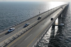 সৌদির নিরাপত্তা ভয়ে সৌদির কিং ফাহাদ সেতু বন্ধ