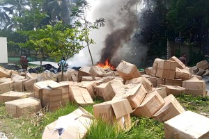 হাসপাতালে মেয়াদোত্তীর্ণ সামগ্রী ধ্বংস