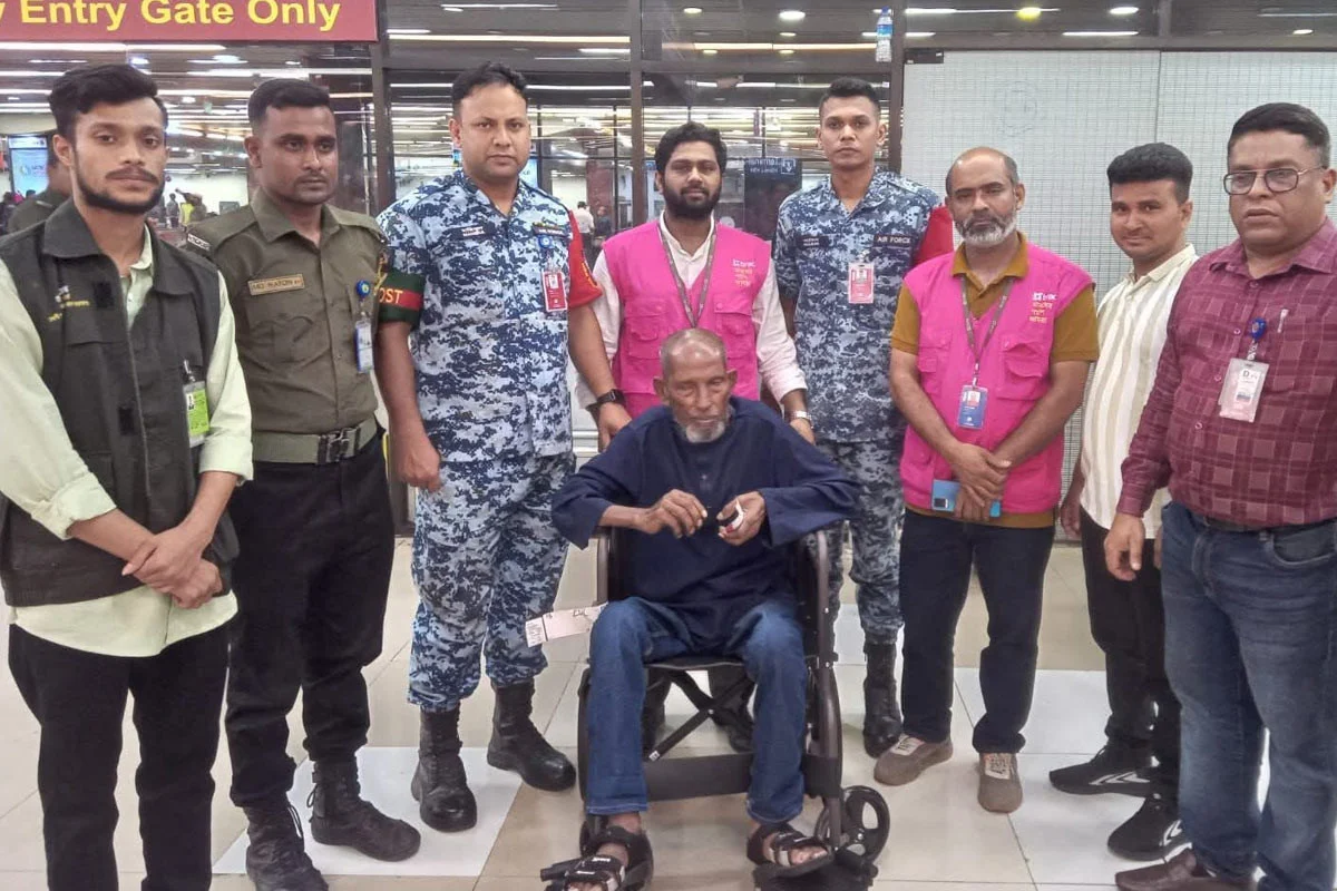 ২৭ বছর পর আমিরের ঘরে ফেরা