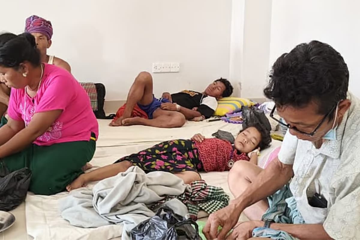 আলীকদম ৩১ শয্যার হাসপাতালে হামে আক্রান্ত ৭০ শিশু ভর্তি
