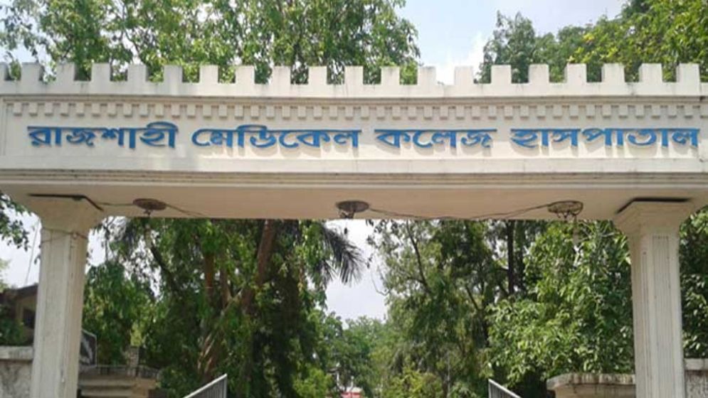 অন্তঃসত্ত্বা স্ত্রীর লাশ থেকে গহনা নিয়ে পালাল স্বামী