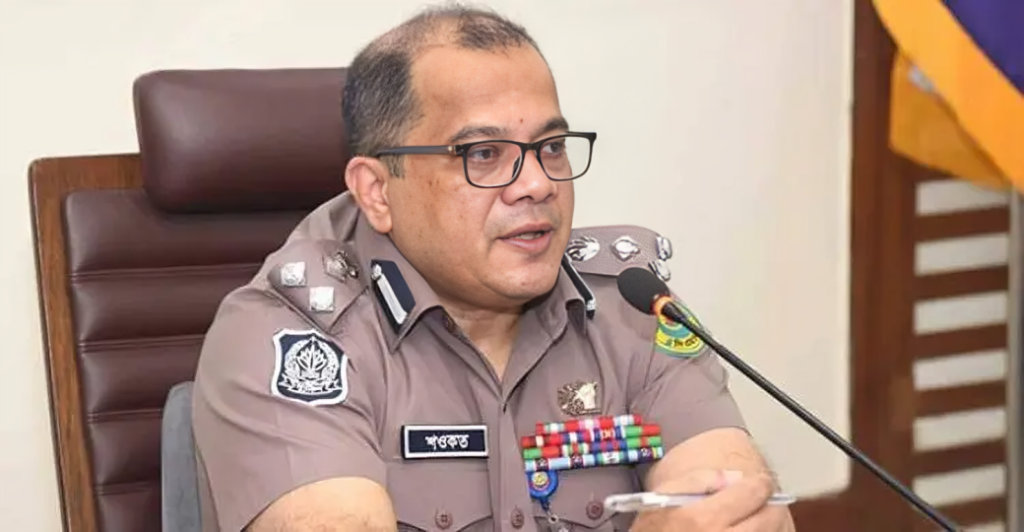 ঈদে চট্টগ্রামে সাত দিন ট্রাক লরি চলাচল বন্ধ ঘোষণা ঈদে চট্টগ্রামে সাত দিন ট্রাক-লরি চলাচল বন্ধ ঘোষণা