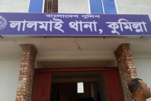 কবর থেকে কিশোরের মাথা কাটা