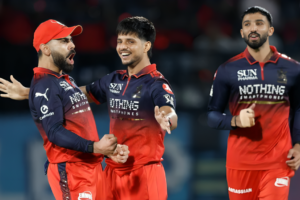 গুজরাটকে বিধ্বস্ত করে টানা দ্বিতীয়বার আইপিএল চ্যাম্পিয়ন বেঙ্গালুরু