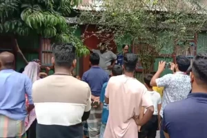 ছমিরন বেগম হত্যায় দিনমজুরদের লুট অভিযোগ