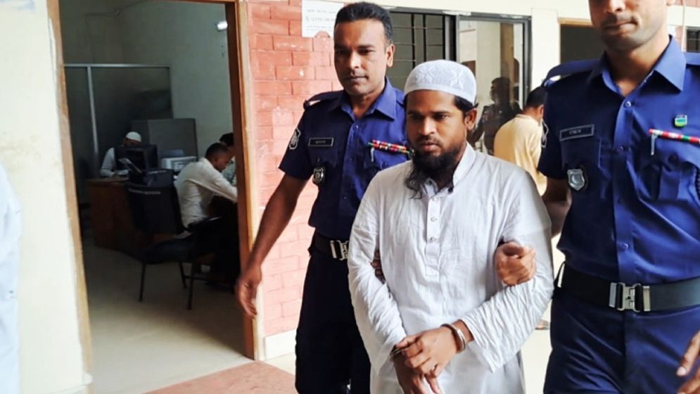 ছাত্রী ধর্ষণ মামলায় শিক্ষক সাগরের রিমান্ড