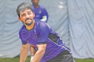 টেস্ট ক্রিকেটে মুমিনুলের নতুন ভূমিকা ও বোলিং প্রস্তুতি