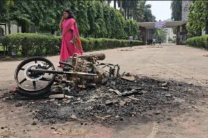 ডুয়েটে ব্লকেড কর্মসূচির মধ্যে পুলিশের মামলা ও সতর্ক অবস্থান