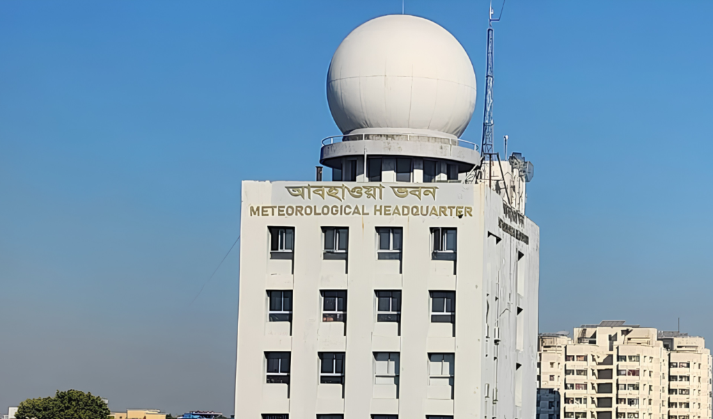 দেশের তিন অঞ্চলে ঝড়ো হাওয়াসহ বৃষ্টির পূর্বাভাস নদীবন্দরে সতর্কতা দেশের তিন অঞ্চলে ঝড়ো হাওয়াসহ বৃষ্টির পূর্বাভাস, নদীবন্দরে সতর্কতা
