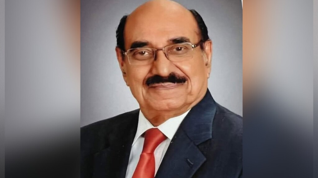 প্রবীণ রাজনীতিক ও আইনজীবী ইউসুফ হোসেন হুমায়ুন মারা গেছেন প্রবীণ রাজনীতিক ও আইনজীবী ইউসুফ হোসেন হুমায়ুন মারা গেছেন
