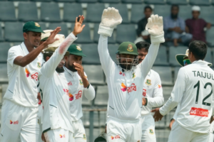 মিরপুরে জয়ের দ্বারপ্রান্তে বাংলাদেশ, দরকার তিন উইকেট