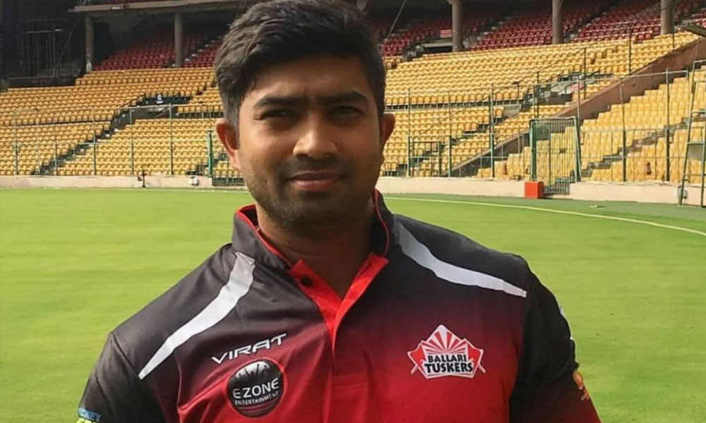 ম্যাচ চলাকালীন হৃদরোগে আক্রান্ত হয়ে সাবেক রঞ্জি ক্রিকেটার অক্ষয়ের মৃত্যু