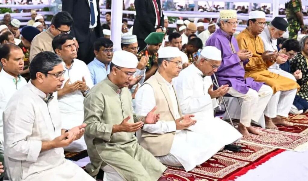 রাষ্ট্রপতি ও প্রধানমন্ত্রীর অংশগ্রহণে জাতীয় ঈদগাহে ঈদের প্রধান জামাত অনুষ্ঠিত 3 রাষ্ট্রপতি ও প্রধানমন্ত্রীর অংশগ্রহণে জাতীয় ঈদগাহে ঈদের প্রধান জামাত অনুষ্ঠিত