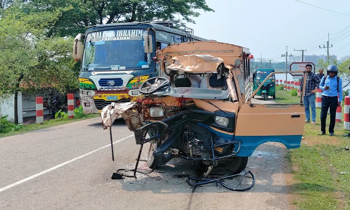 সুনামগঞ্জে বাস-লেগুনা সংঘর্ষে নিহত দুই