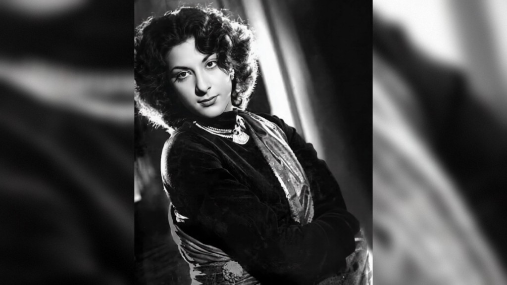 স্মরণে হারিয়ে যাওয়া এক মেলোডি কুইন অভিনেত্রী নার্গিস স্মরণে হারিয়ে যাওয়া এক মেলোডি কুইন অভিনেত্রী নার্গিস