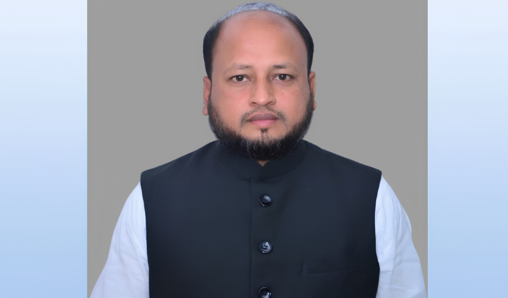 হাটহাজারীতে নাশকতা ও হত্যাচেষ্টা মামলার আসামি আওয়ামী লীগ নেতা গ্রেপ্তার হাটহাজারীতে নাশকতা ও হত্যাচেষ্টা মামলার আসামি গ্রেপ্তার