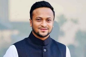 হয়রানি নিশ্চয়তা পেলে ফিরবেন সাকিব